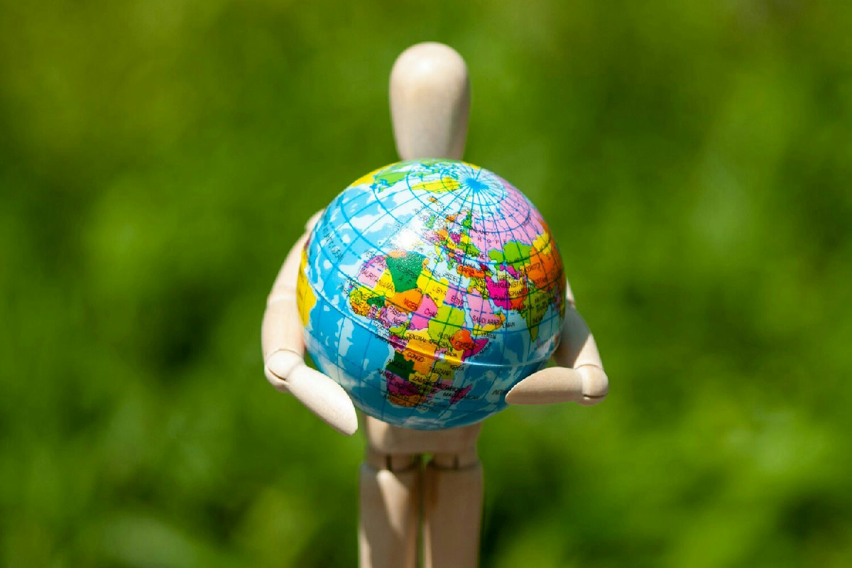 Gli esseri umani e il mondo: 50 curiosità poco note che ti faranno rivedere la realtà quotidiana