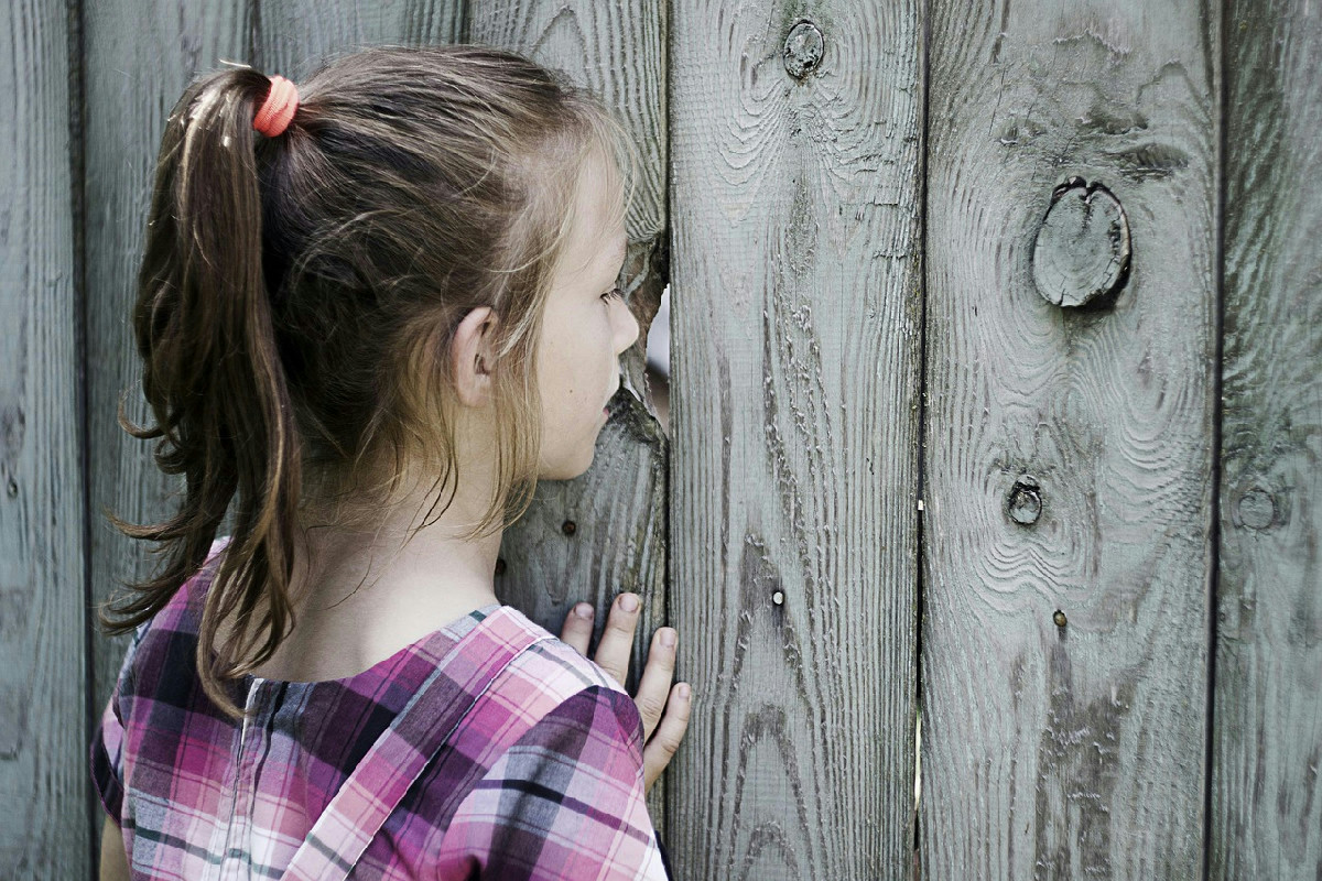 Scopri come la curiosità trasforma cervello e relazioni: benefici scientifici sulla voglia di sapere