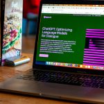 Scopri cosa succede ora che ChatGPT unisce voce e testo: il nuovo modo pratico di chattare